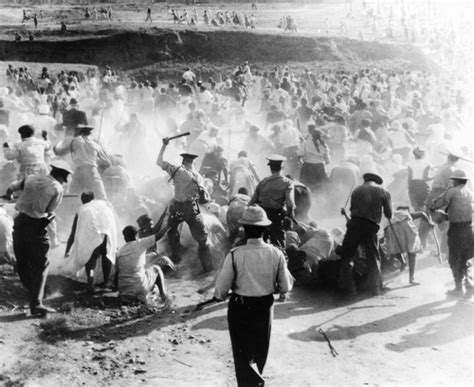 La Masacre de Sharpeville: Una Tragedia Que Marcó la Lucha Contra el Apartheid en Sudáfrica